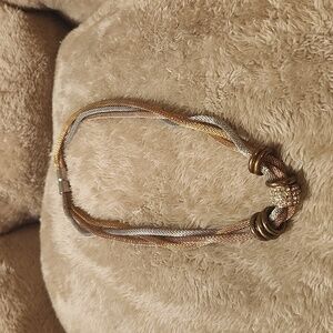 Twisted mesh magnetic necklace
